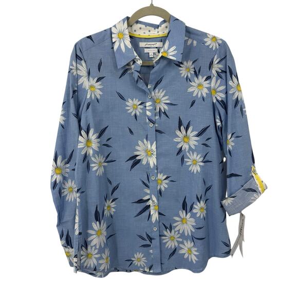Foxcroft Tops - Foxcroft Wrinkle Free Button Up Shirt size 8 Blue Daisy Print Relaxed Fit NEW
